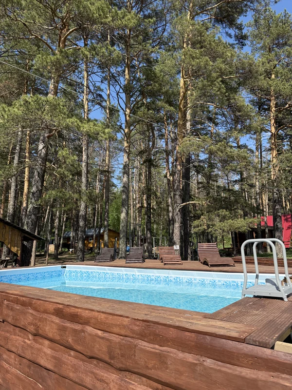 Бассейн на базе отдыха «Ритм» —